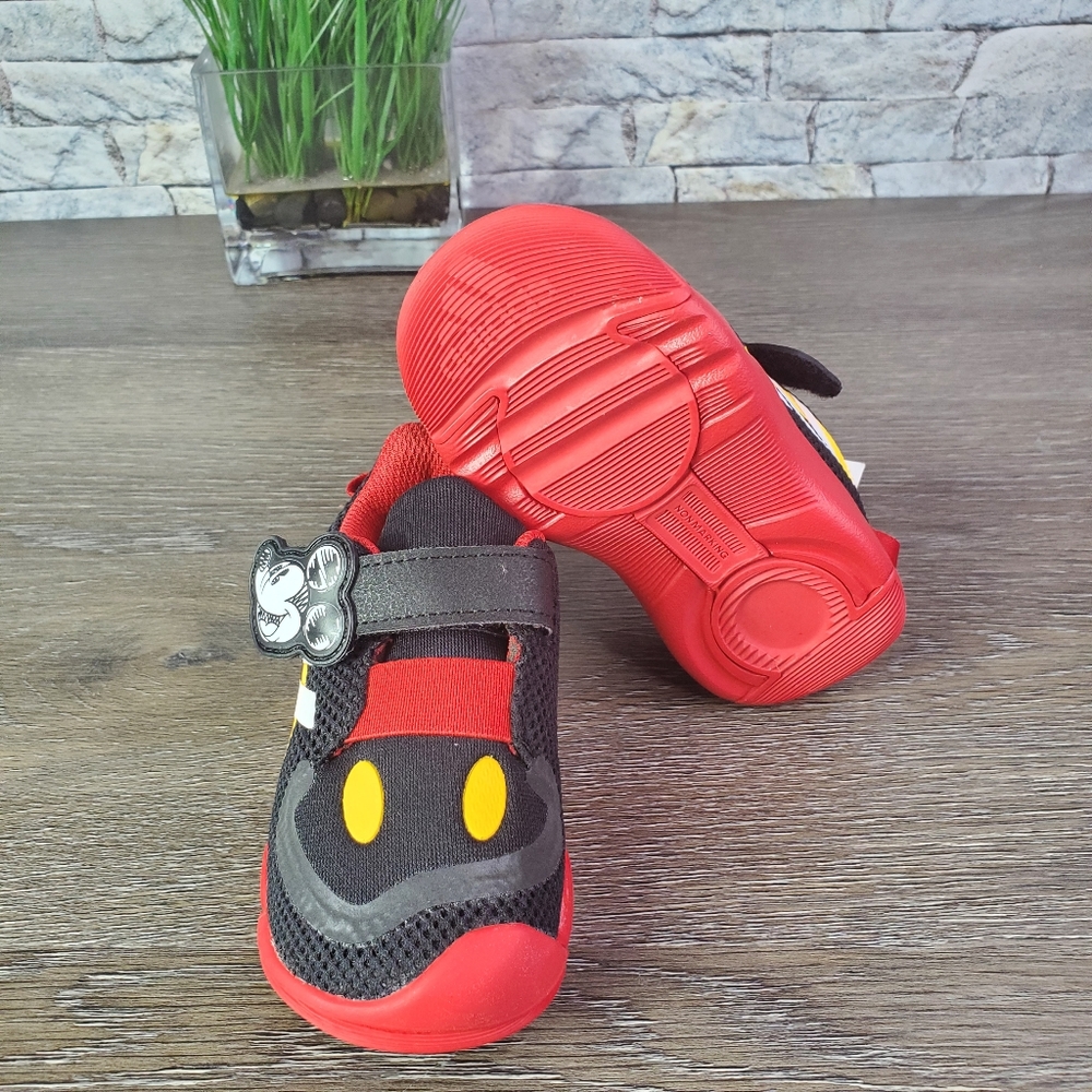 🎉🎉🎉Host Pick New Adidas Active Play Mickey Mouse Stay-Put - Picture 7 of 8